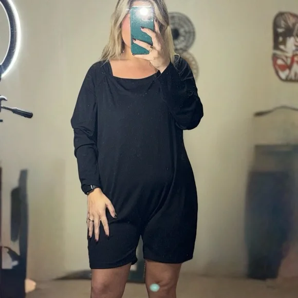 Black Long Sleeve Romper Bodysuit - Picture 1 of 4